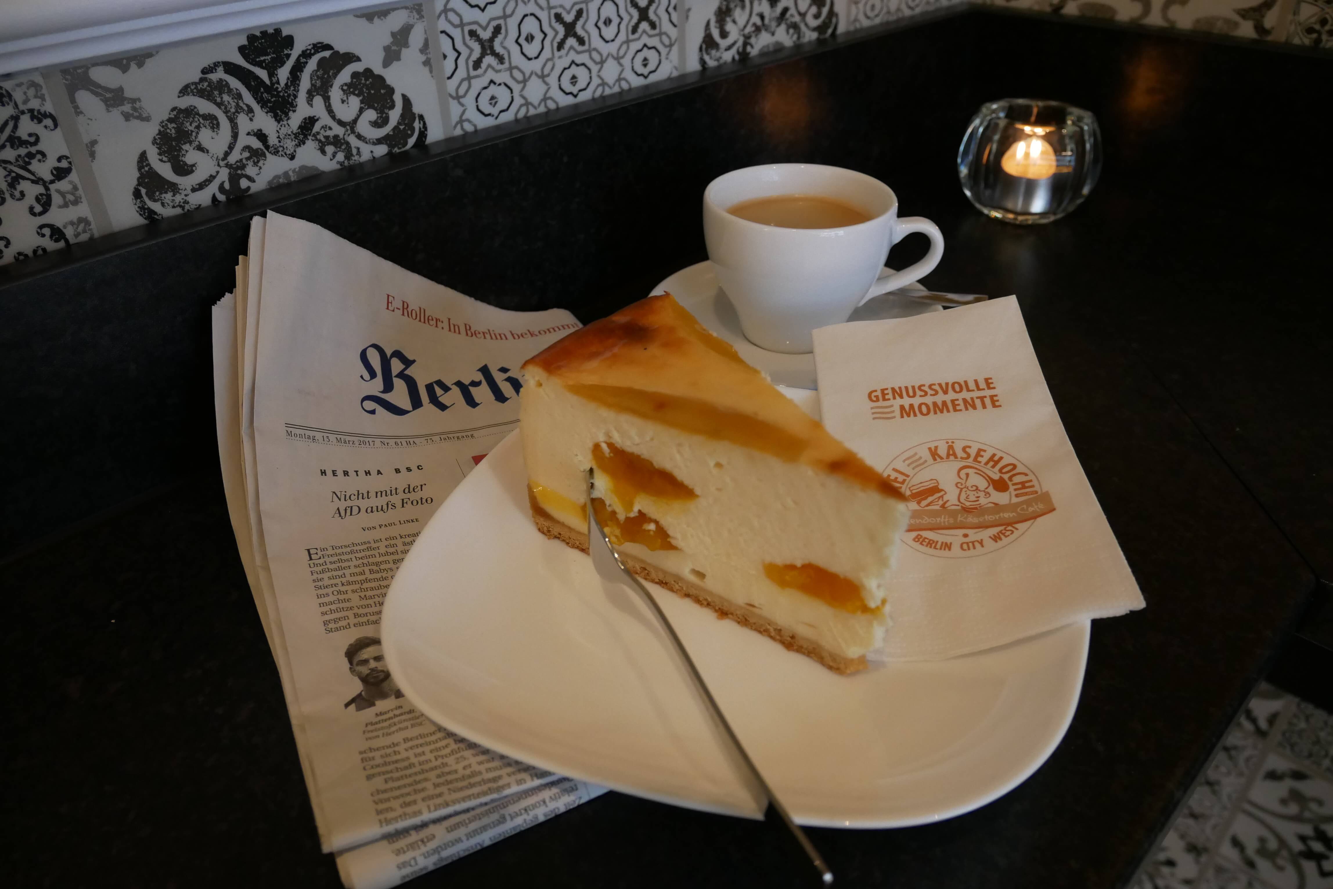 Café Dreikäsehoch
